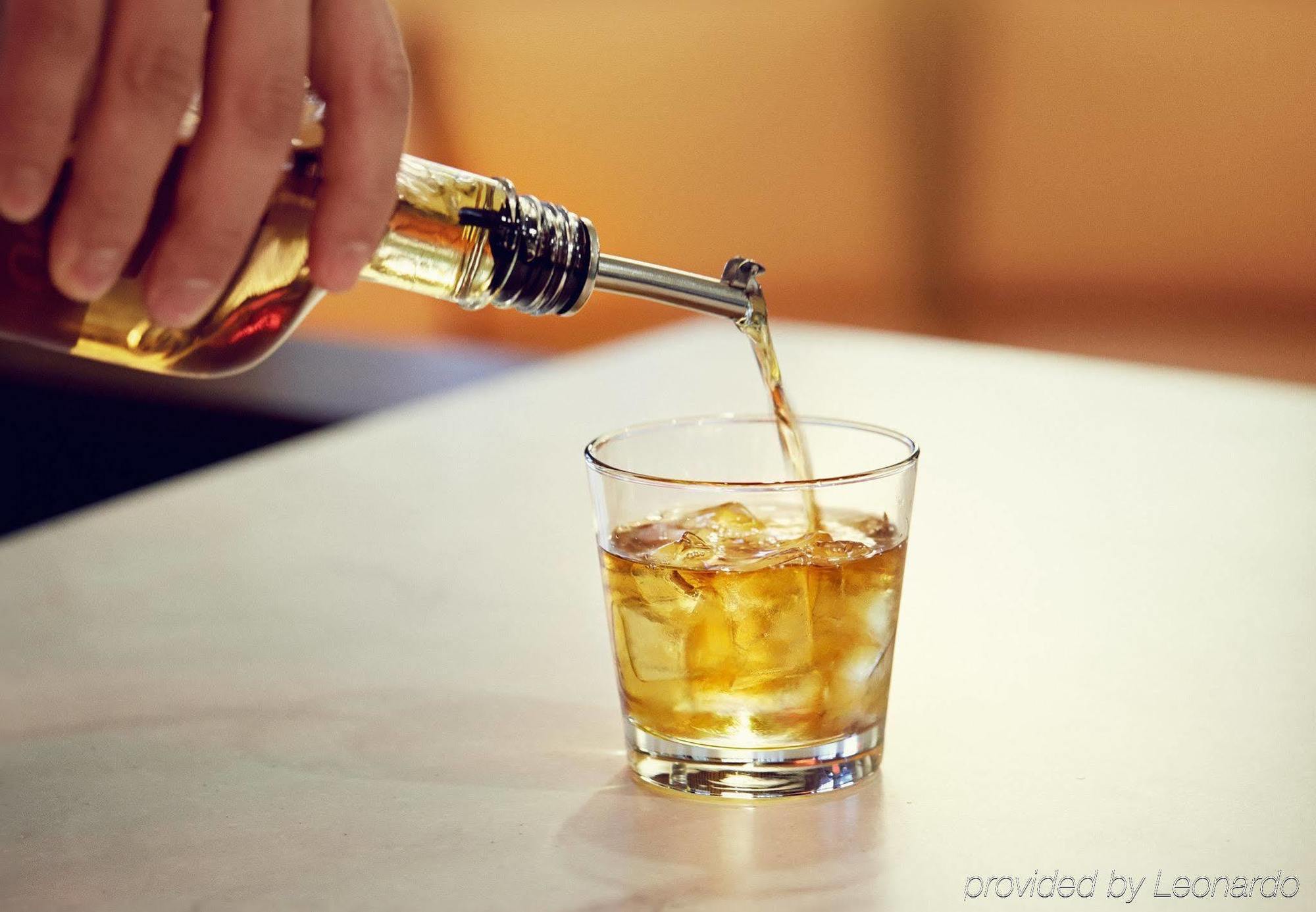 普瑞米尔中心万怡酒店 桑迪斯普林斯 外观 照片